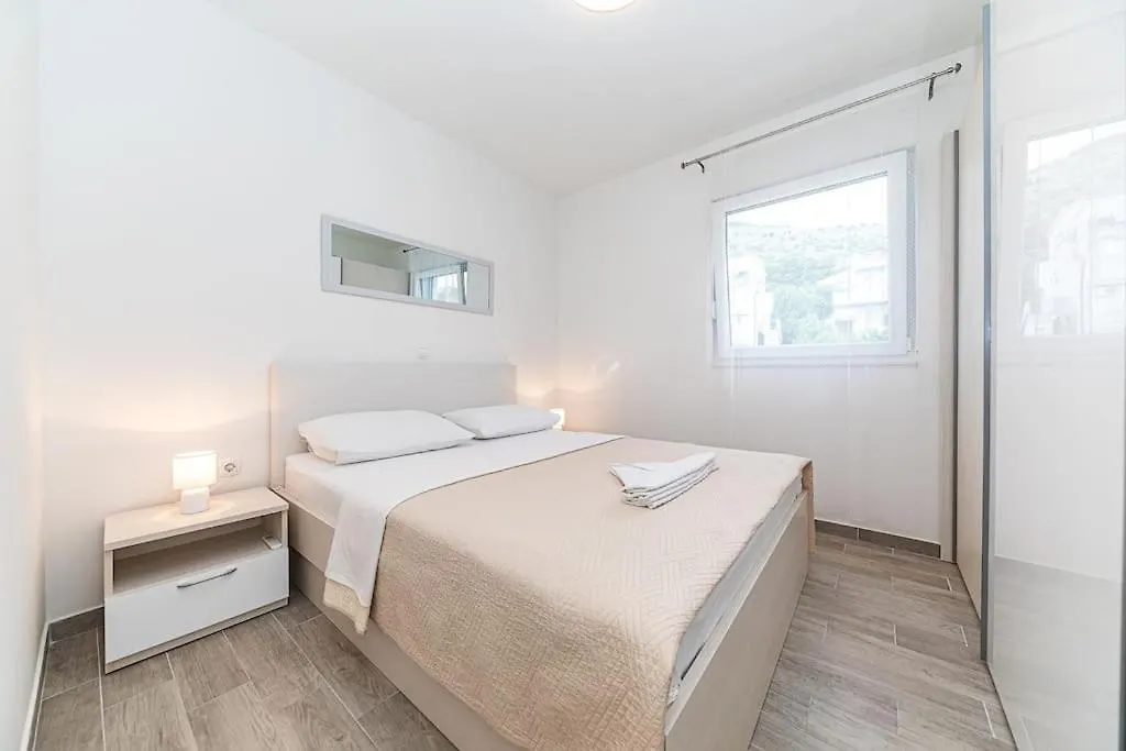 Apartman Zigo Lägenhet Trogir